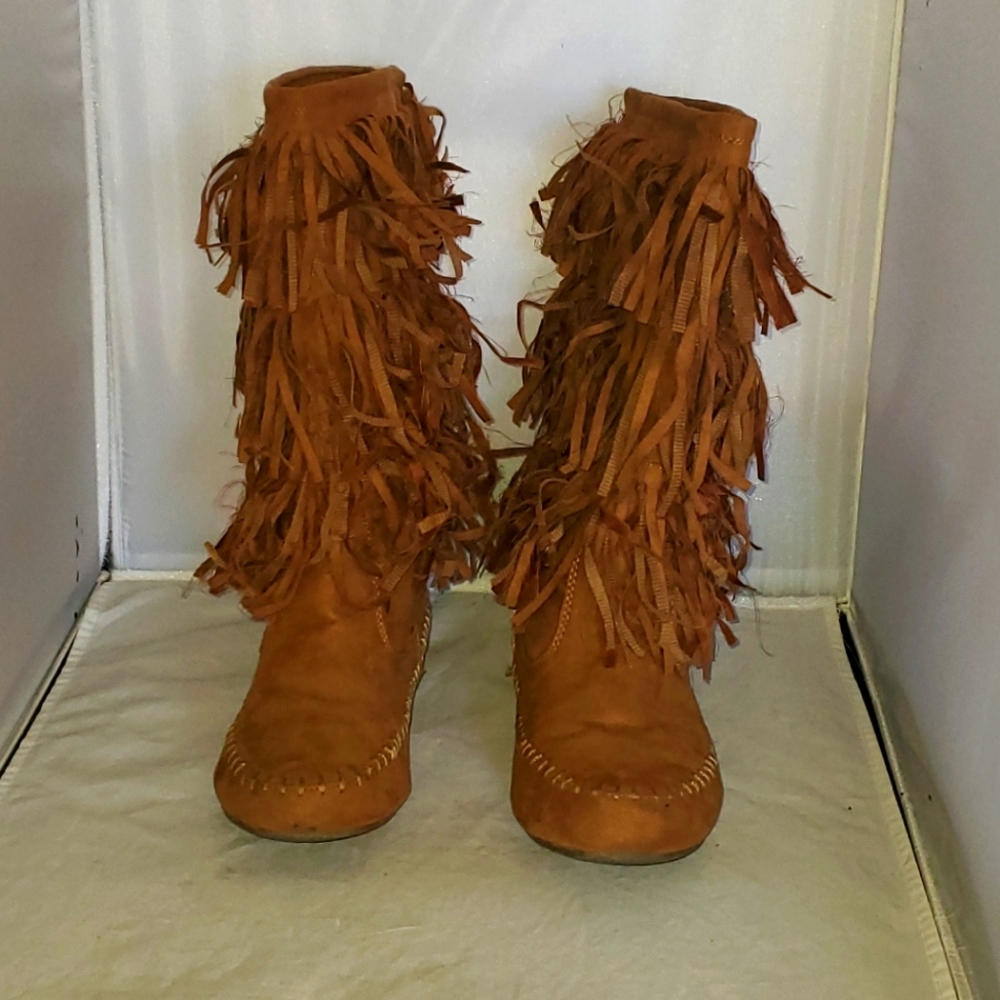 3 Layer Fringe Brown Boot 7.5 - Picture 2 of 6